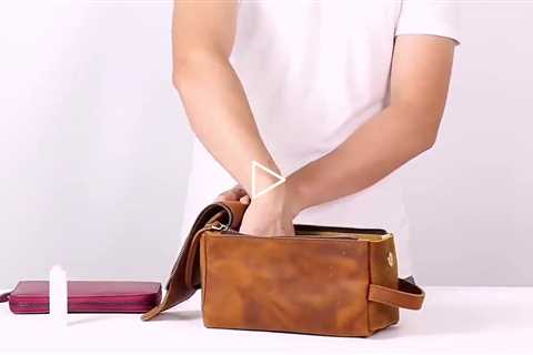 Dado Leather Dopp Kit | Handmade Leather Toiletry Bag