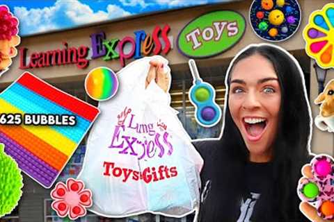 Fidget Toy Shopping at Learning Express!🤑💰*Extreme NO BUDGET Challenge*