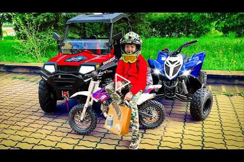 Den ride on Car Sportbike Quad Bike and Shopping - compilation for children