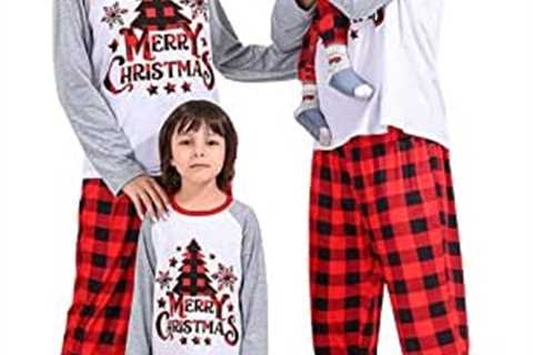 Family Christmas Pajamas Matching Sets with Dog 2022 Classic Plaid Xmas Tree Pjs Outfits Holiday..