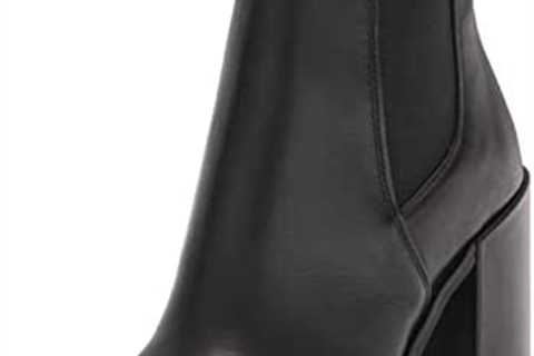 Steve Madden Women’s Triple Chelsea Boot