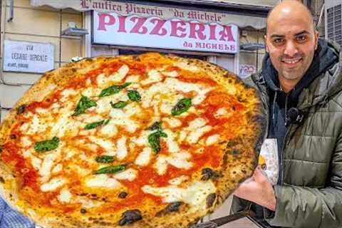 LEVEL 9999 Street Food in NAPOLI, Italy - KING OF PIZZA - Italian Street food tour in Naples, Italy