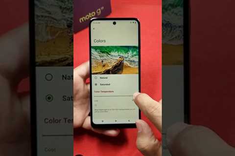 Moto G22 display colors and refresh rate
