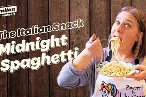 How to Make Midnight Spaghetti, the Classic Italian Snack