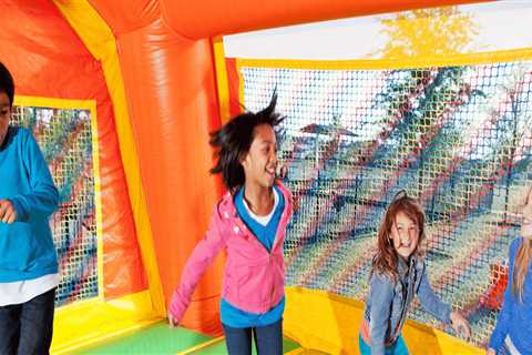 What Parents Should Know Before Letting Their Kids Play in a Bounce House