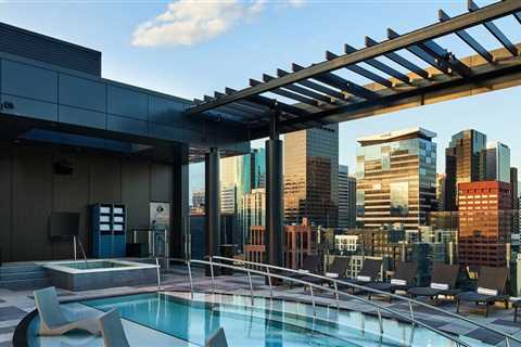 Stay Close to Popular Attractions in Denver, Colorado