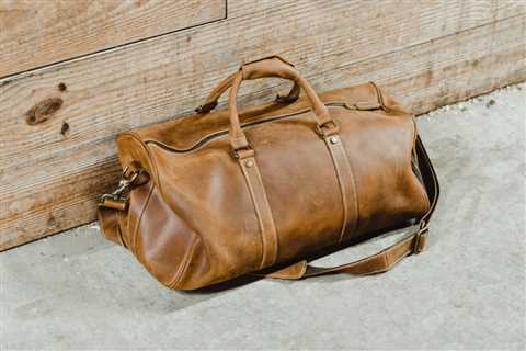 Unveiling Style: What are The Latest Trends in Leather Camera Bags?