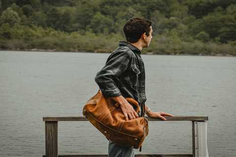 A Stylish Escape: Overview of Leather Weekenders