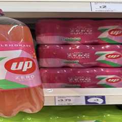 Fizzy pink madness! 7UP's new zero sugar flavour has shoppers losing their minds