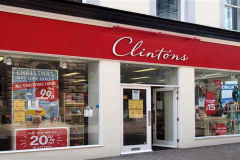 Another One Bites the Dust: Clintons Cards Just Can't Catch a Break