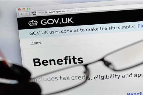 Ten Health Issues That Could Land You £442 Monthly (And Why Half of Us Are Missing Out)